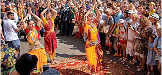 Индийские пироги и национальные танцы: «Остров мечты» приглашает на этнический фестиваль